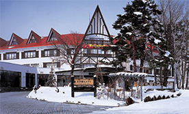 Hakubavalley鹿島槍スキー場のリフト券 レンタル付き宿泊パック スキー市場